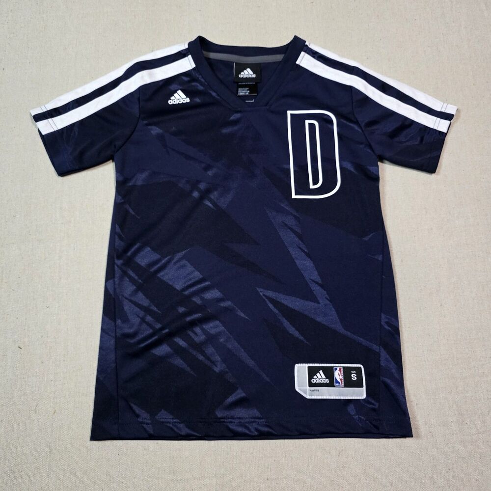 Adidas NBA Youth Short Sleeve Jersey Size Small Blue/Whith Letter D On Front